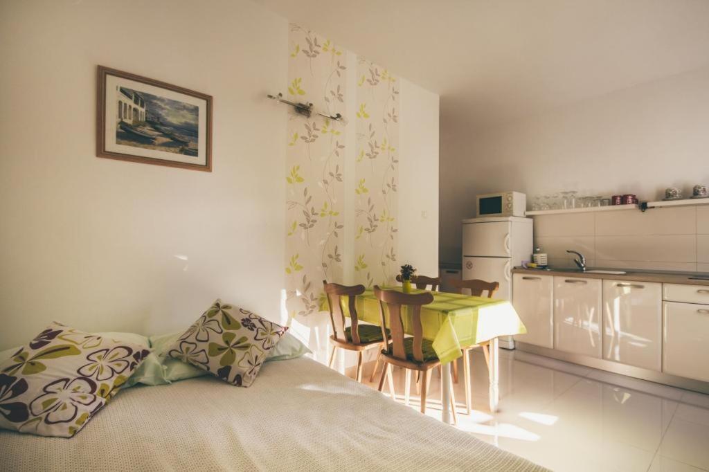 Apartments Ante Podaca Zewnętrze zdjęcie
